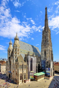 800px-Wien_-_Stephansdom_(1)